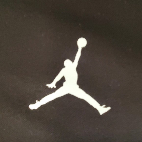 Kids Jordan Black Full Zip Hoodie Jacket Tracksuit Red Jordan Tape S 8-10 - Picture 5 of 7